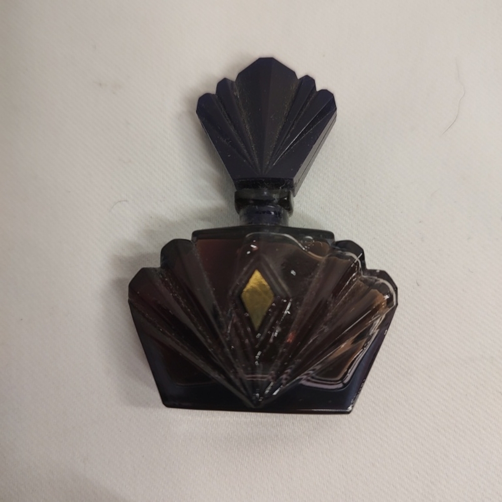 SOLDWomens Miniature Passion Elizabeth Taylor Eau De Toilette 1/8 fl oz Perfume.